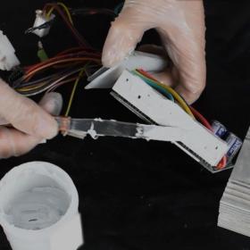 耐高溫CPU顯卡LED燈導(dǎo)熱硅脂 電源電子元器件涂覆散熱膏 白/灰色