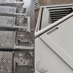 聚氨酯PU現(xiàn)場(chǎng)發(fā)泡密封膠機(jī)箱電柜汽車門家電粘接防水防塵點(diǎn)涂膠條